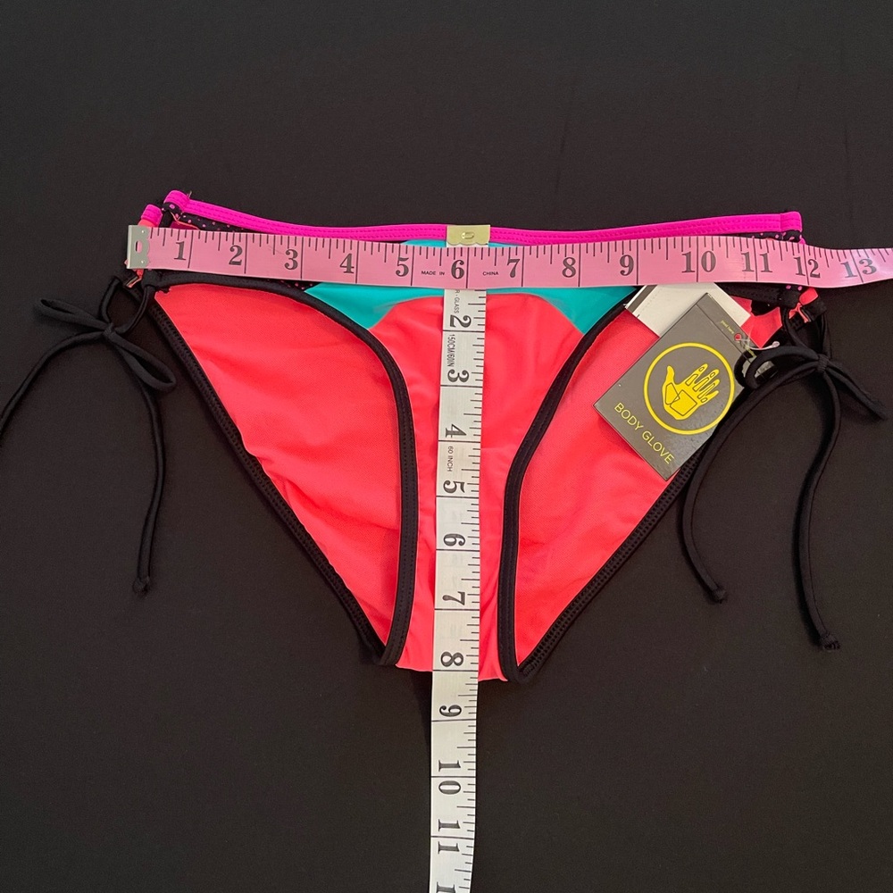 NWTBody Glove Hot Pink Bikini Bottom with Black Accents M - Picture 8 of 8